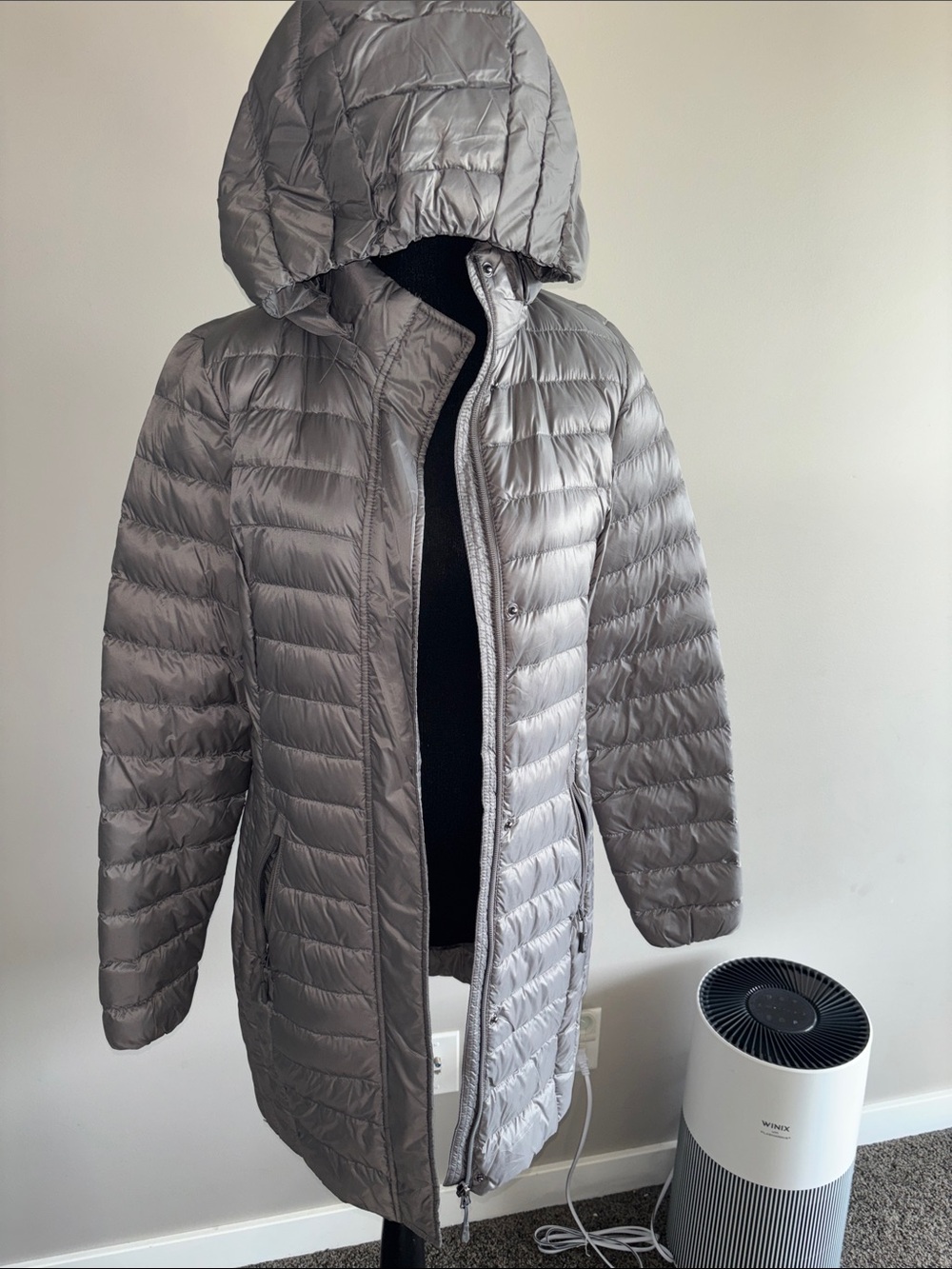 Women's Hooded Puffer Coat in Light Gray